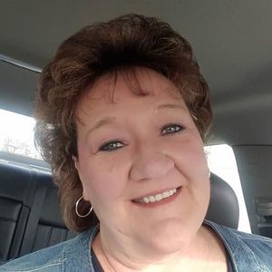 Meet your Posher, Connie